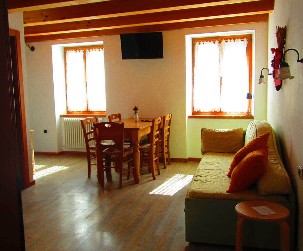 Cà mea Dina - Rooms and Breakfast | Vacanze sul Lago di Ledro - Home