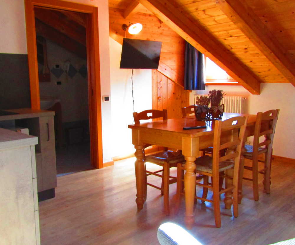 Cà mea Dina - Rooms and Breakfast | Vacanze sul Lago di Ledro - Home